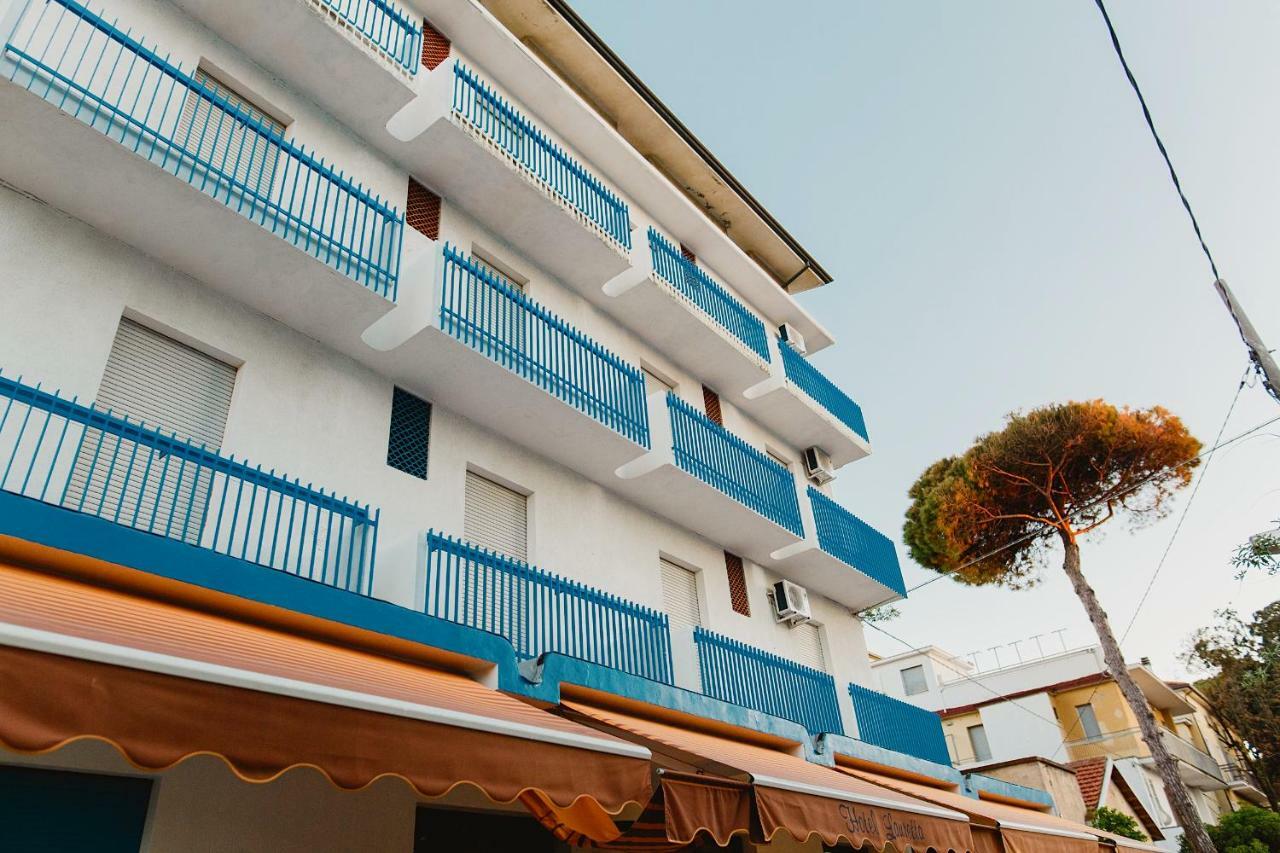 Hotel Lauretta Беллария-Иджеа-Марина Экстерьер фото